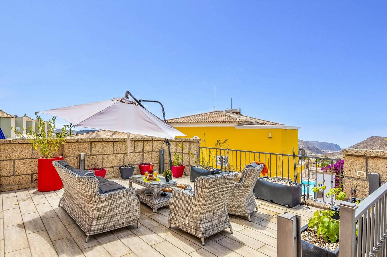 Villa Paris by Villa Plus in Chayofa, Arona