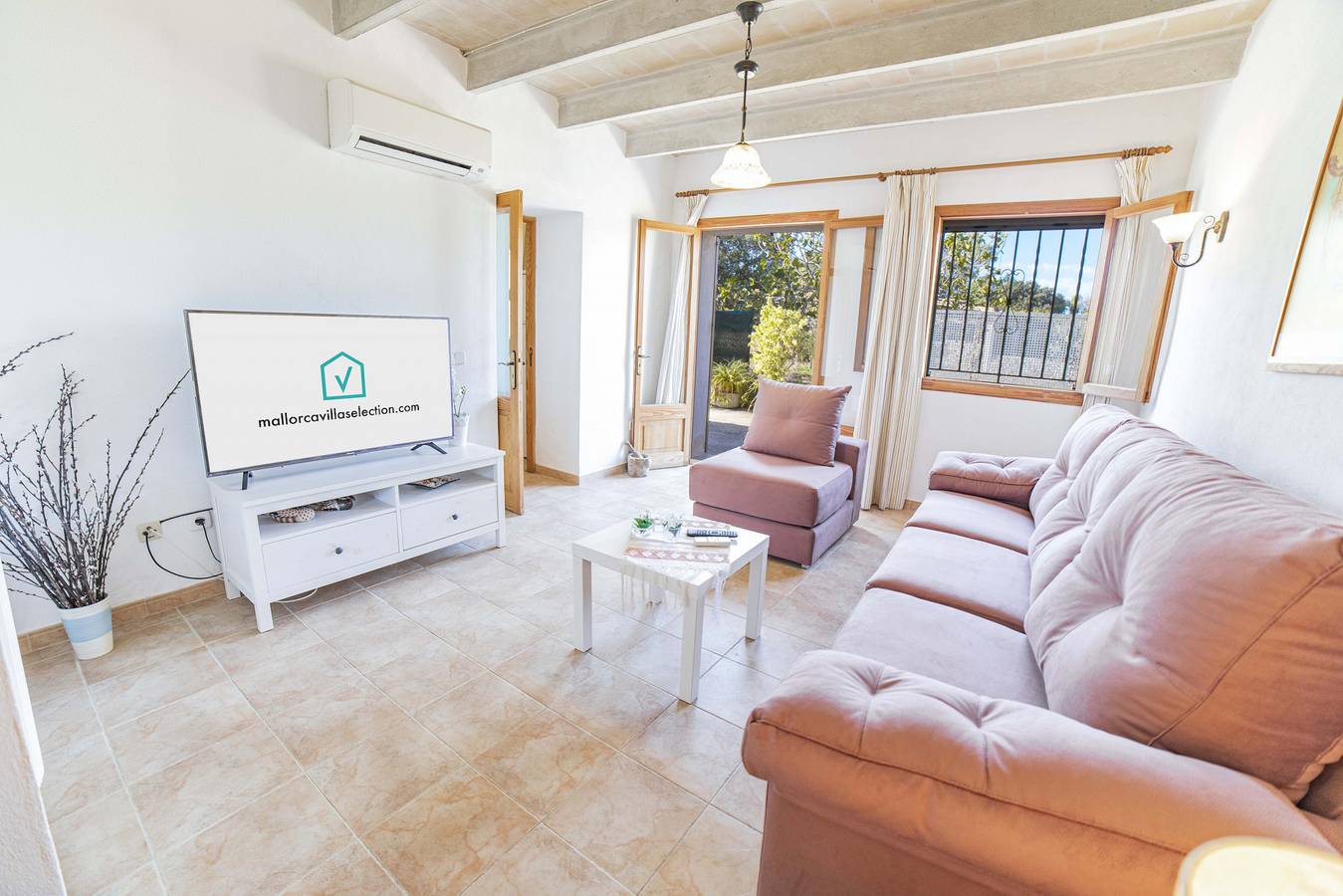Sa Sini Mallorca Villa Selection in Búger, Interior de Mallorca