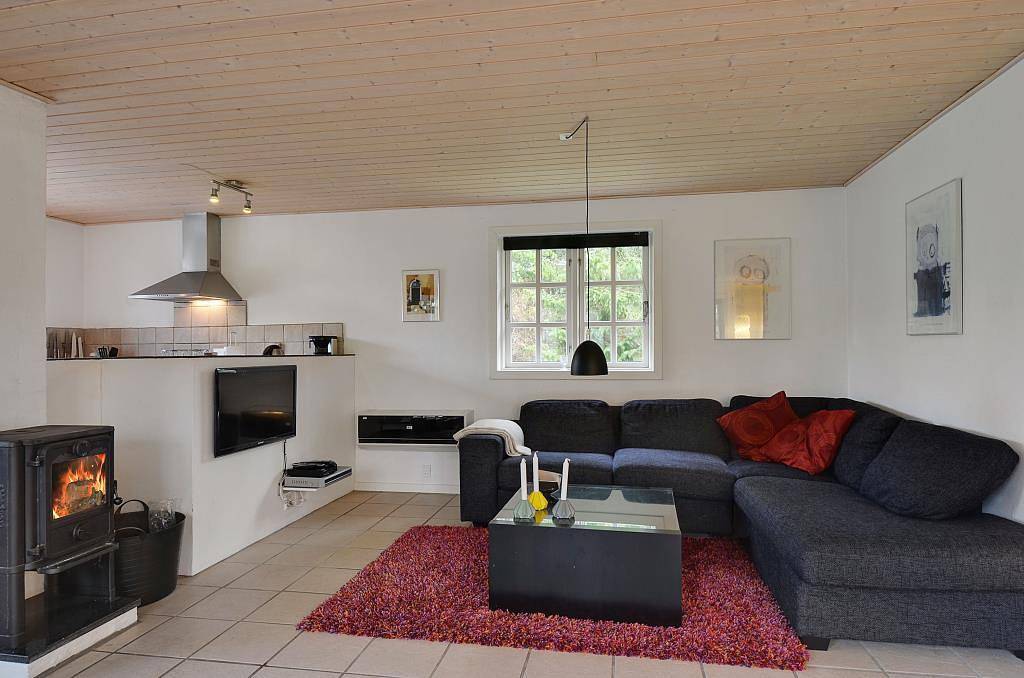 Haus mit umlaufender Holzterrasse und Sauna – Nahe am Badestrand in Nørhede Vest, Ulfborg
