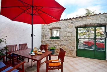 Vakantiewoning voor 5 Personen in Vodice, Šibenik-Knin, Afbeelding 1