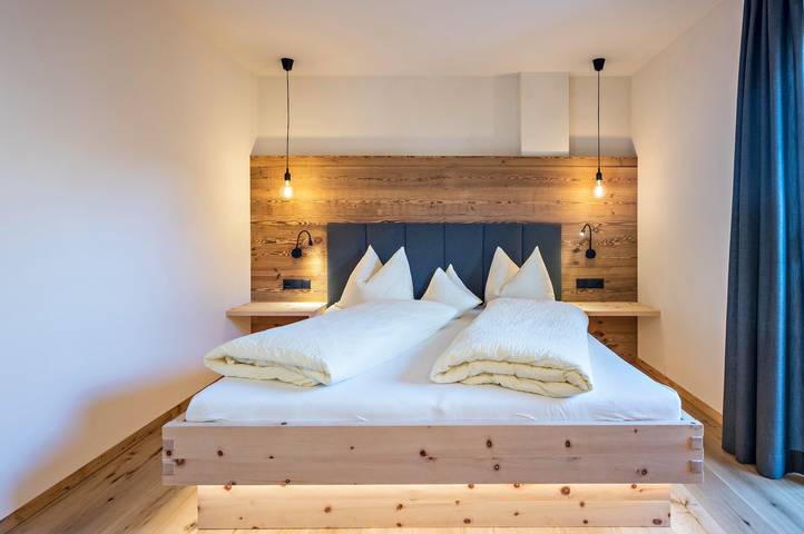 Ganze Wohnung, Ferienwohnung "Leierhof Olivia" mit Bergblick, Wlan, Balkon & Garten in Gifen, Rodeneck