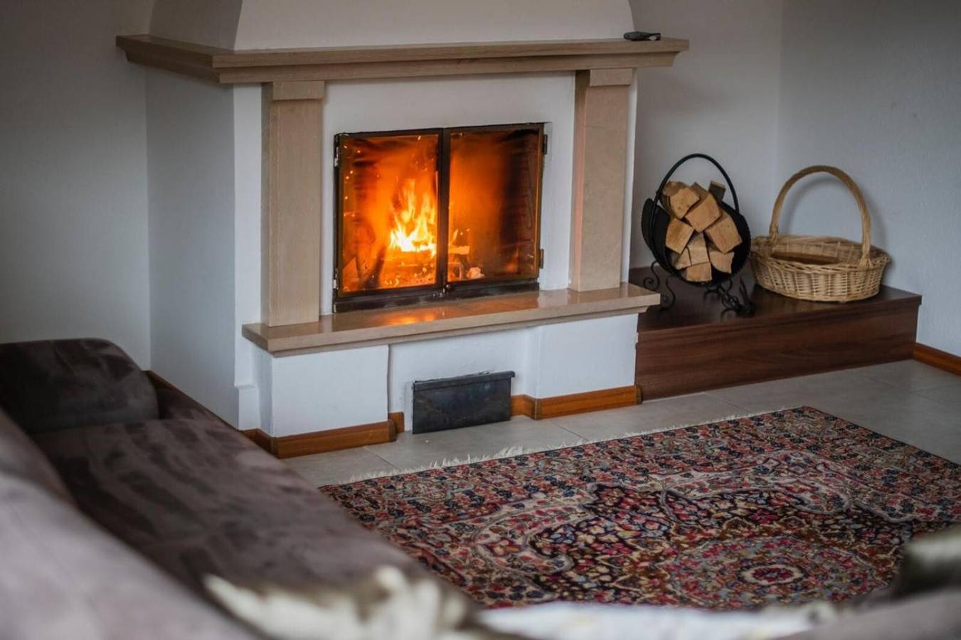 Entire apartment, Theatre Lodge Attico Apartment with Mountain View, Central Location and Air Conditioning in Merano, Texel Group