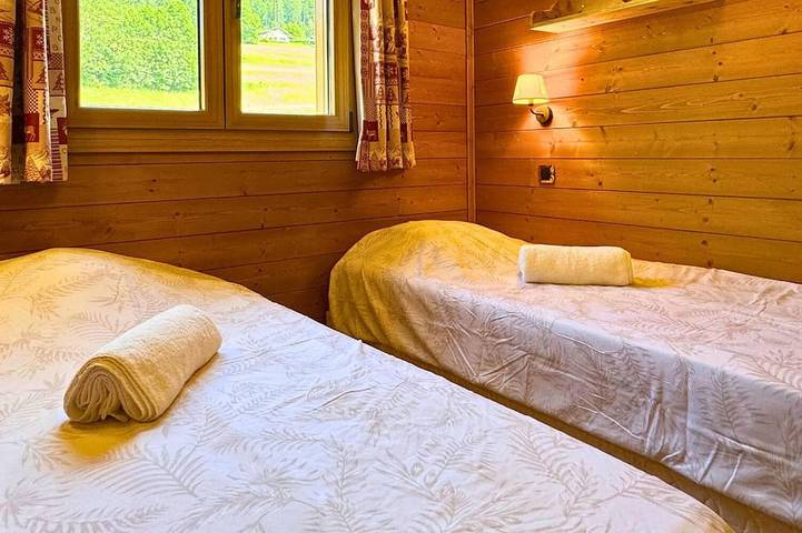 Gîte pour 4 personnes, avec jardin à Mont-Saxonnex - 2