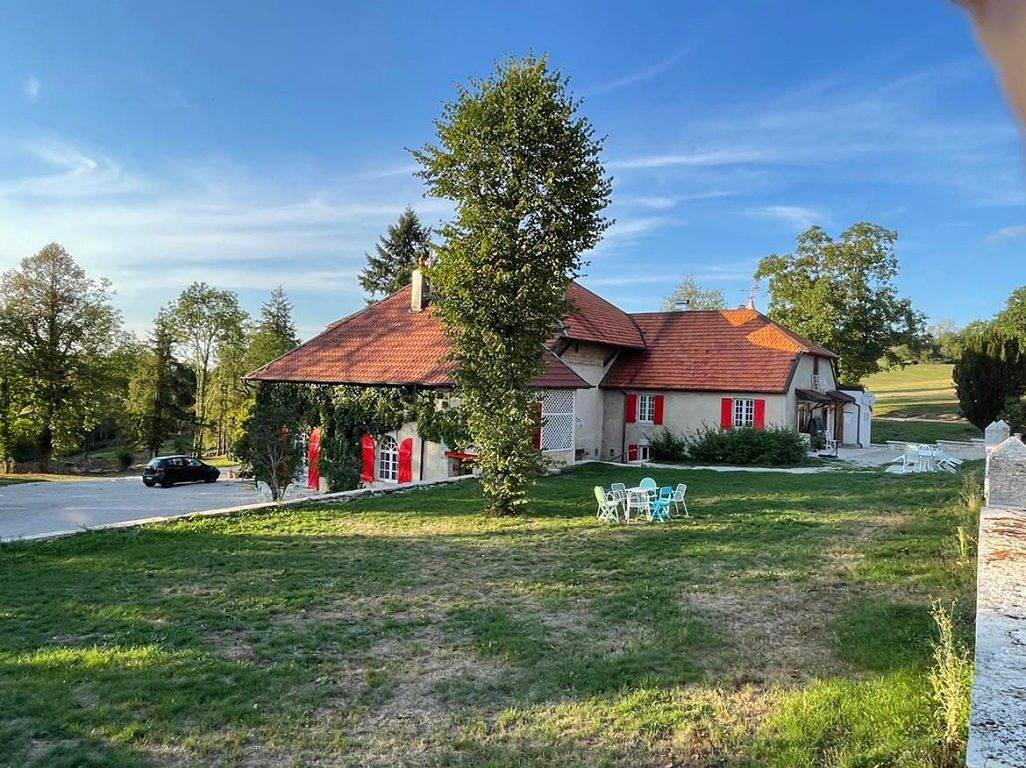 Gite 1 - Gîtes des Sapins in Moutoux, Jura Francais