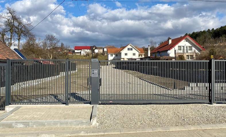 Villa pour 10 personnes, avec sauna et jardin ainsi que vue et piscine en Roumanie - 2