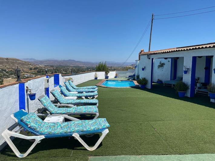 Maison de campagne pour 15 personnes, avec jardin, animaux acceptés à Alhaurín el Grande - 2