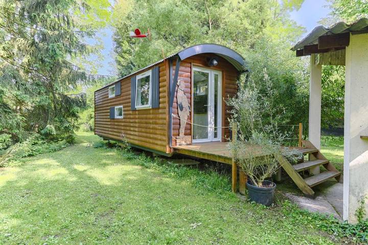 Location de vacances pour 4 personnes, avec jardin et terrasse à Chalifert