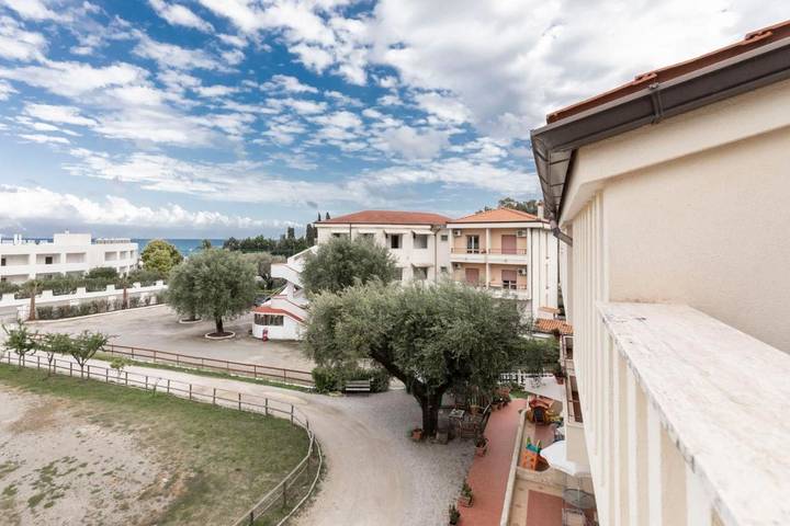 Hôtel pour 4 personnes, avec jardin, animaux acceptés à Santa Marina - 2