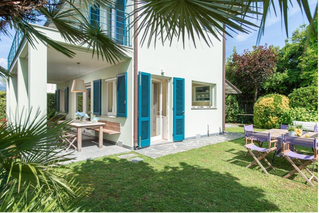 Superior Villa in Forte dei Marmi, Riviera Toscana