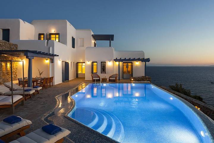 Maison de vacances pour 10 personnes, avec jardin ainsi que jacuzzi et terrasse dans Mykonos