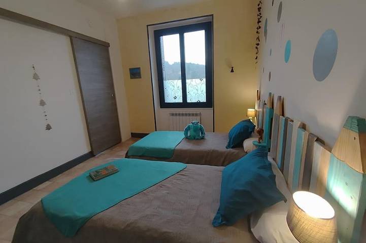 Gîte pour 4 personnes dans Office De Tourisme De Murolo - 4