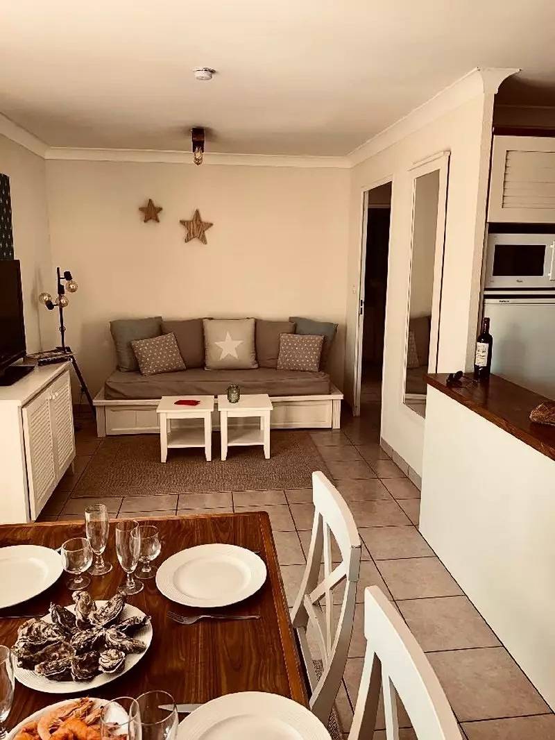 Entire apartment, 6 pers apartment, sea view, Blue Marine residence with swimming pool in Lacanau ocean in Lacanau Ocean, Lacanau