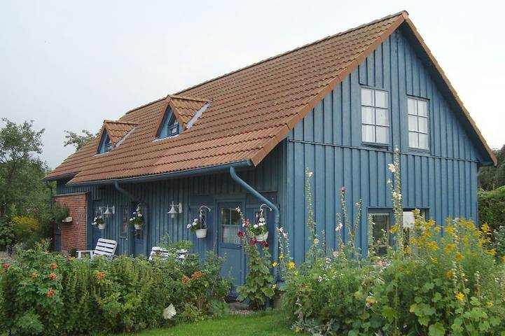 Ferienwohnung für 4 Personen, mit Balkon in Falshöft