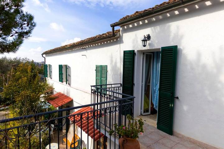 Gîte pour 2 personnes, avec terrasse à Sirolo - 2