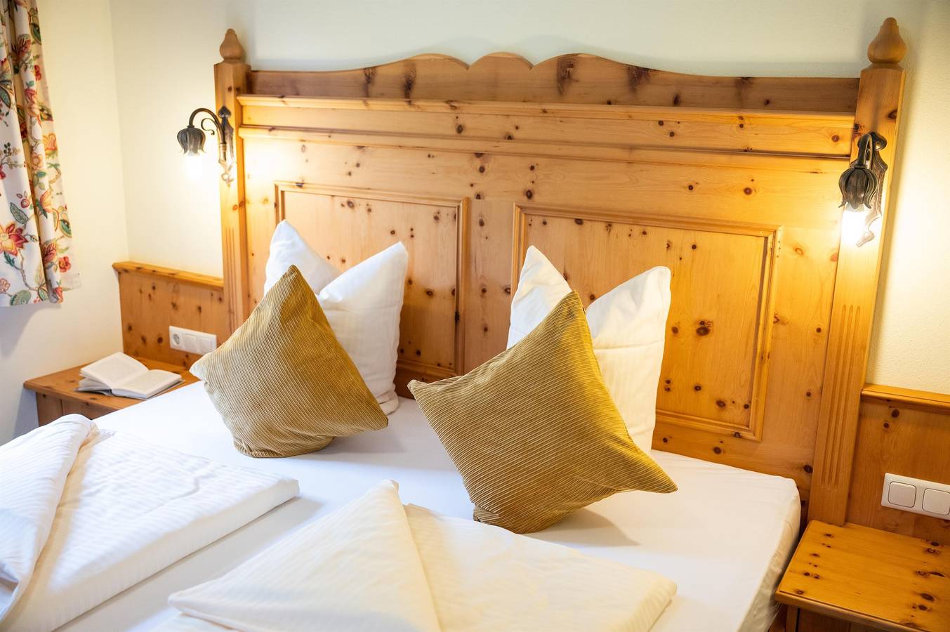 Naturloft "Zirbenruhe" mit Balkon und Bergblick Hp in Hüttschlag, Ski Amadé