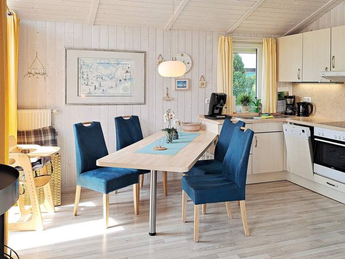 Ferienhaus für 4 Personen, mit Terrasse und Garten in Lensterstrand - 3
