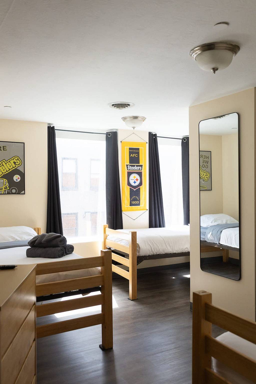 Apartamento entero, Darling Downtown Delightful Entire Efficiency Apt  in Pittsburgh, Condado de Allegheny