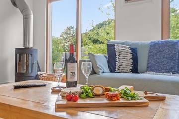 Cottage for 8 People in Cornwall, South West England, Photo 1