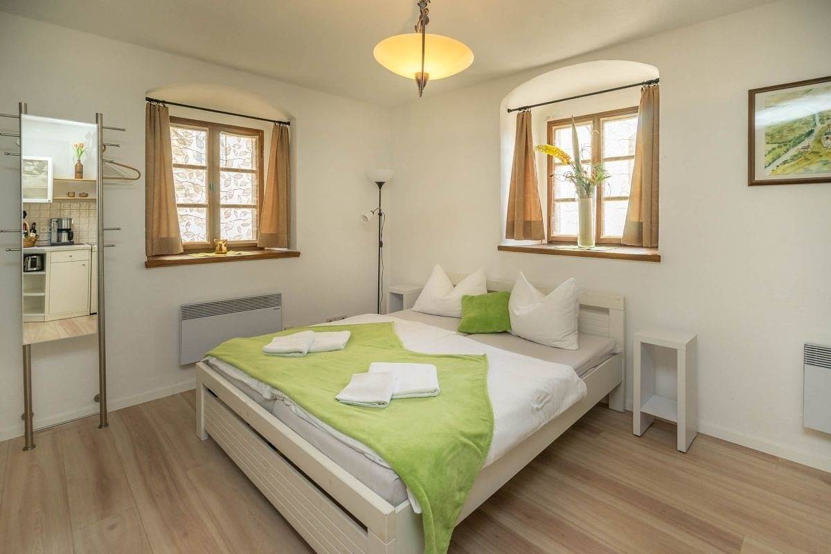 Ganze Ferienwohnung, Jägerhaus - Untere Wohnung in Freyburg (Unstrut), Saale-Unstrut