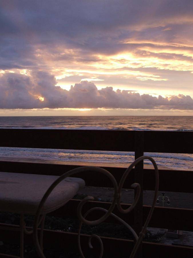 Ferienwohnung für 2 Personen, mit Ausblick und Garten in Italienische Riviera - 4
