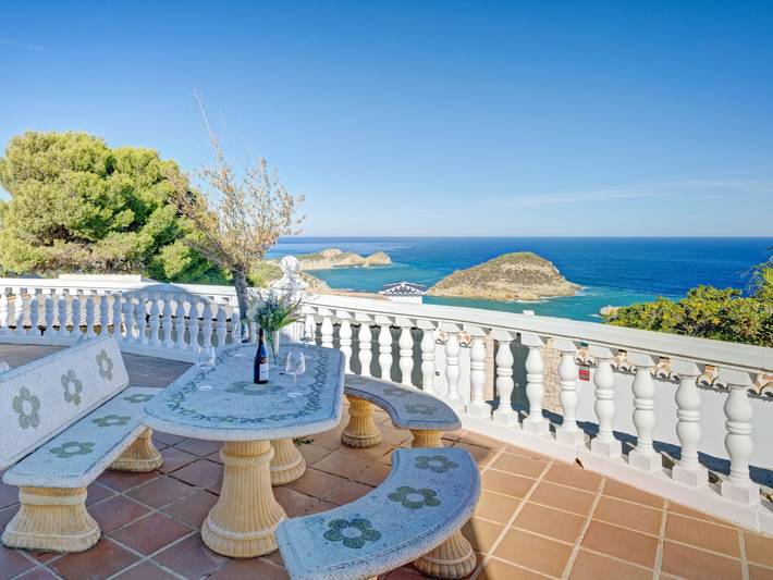 Casa de férias para 6 pessoas, com jardim e terraço em Jávea