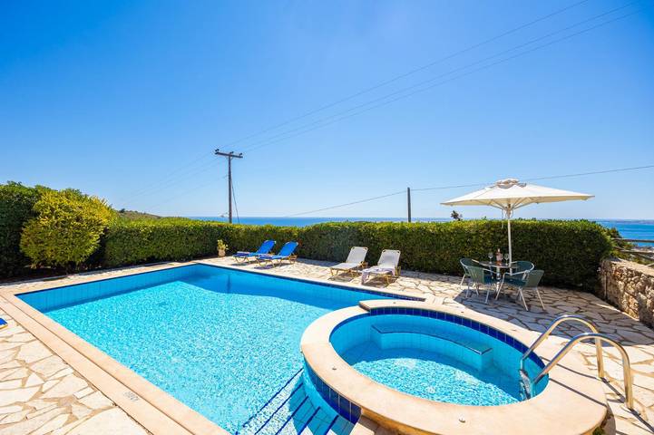 Location de vacances pour 6 personnes, avec jacuzzi ainsi que balcon et jardin dans Argostóli - 4