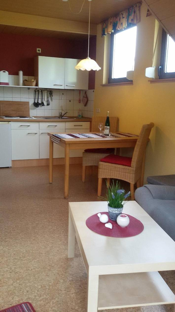 Ferienwohnung für 3 Personen, mit Garten an der Mosel - 2