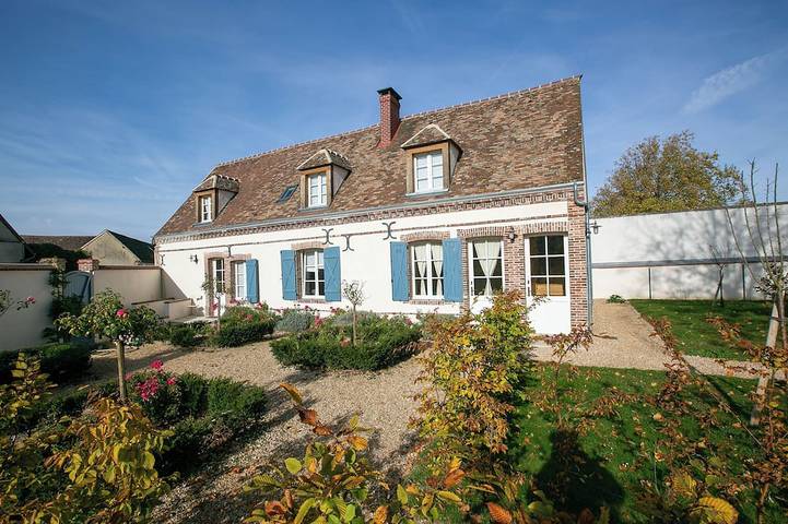 Gîte pour 2 personnes dans Tremblay-les-Villages