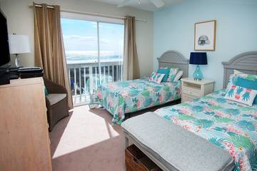 Vacation House for 12 Guests in North Myrtle Beach, Grand Strand, Picture 2