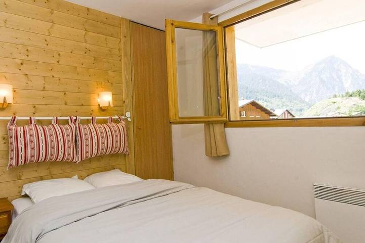 Gîte pour 11 personnes, avec balcon dans Office De Tourisme De Pralognan - 2