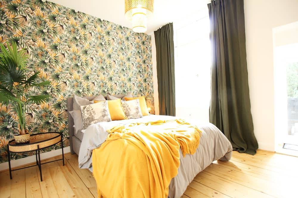 Ganze Wohnung, Artstudio 2.0 Superior Apartment mit 2 Schlafzimmern und Terrasse. Nahe Iga 27! in Duisburg, Niederrhein