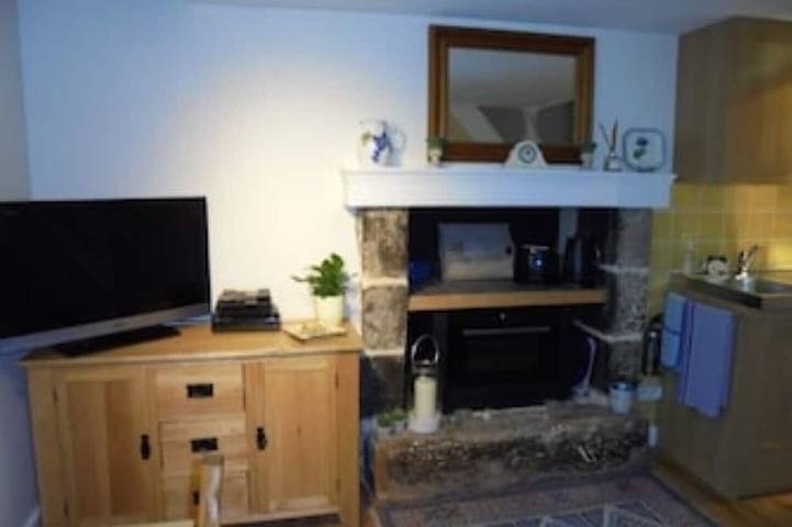 Gîte pour 2 personnes, avec Jardin à Dinan