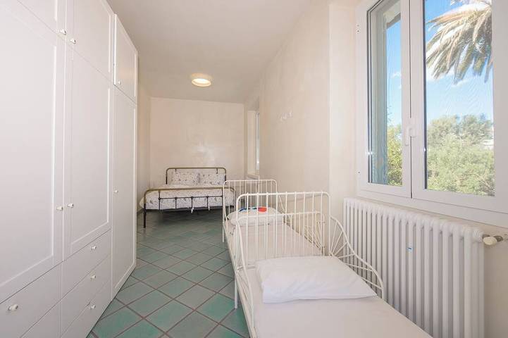 Luxury Seafront Villa with Private Pool in Santa Marinella, Rom Provinz