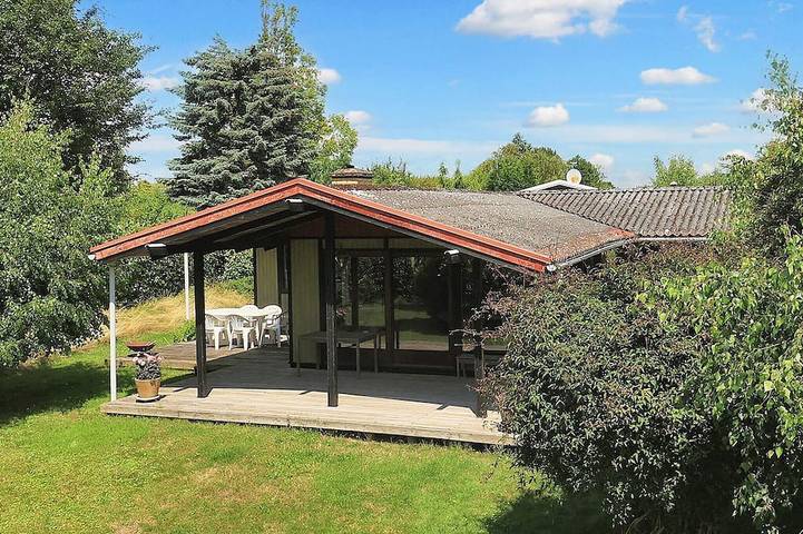 Holiday home for 7 people, with garden, with pets - 1