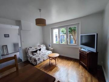 Gîte pour 4 personnes, avec terrasse à Hillion
