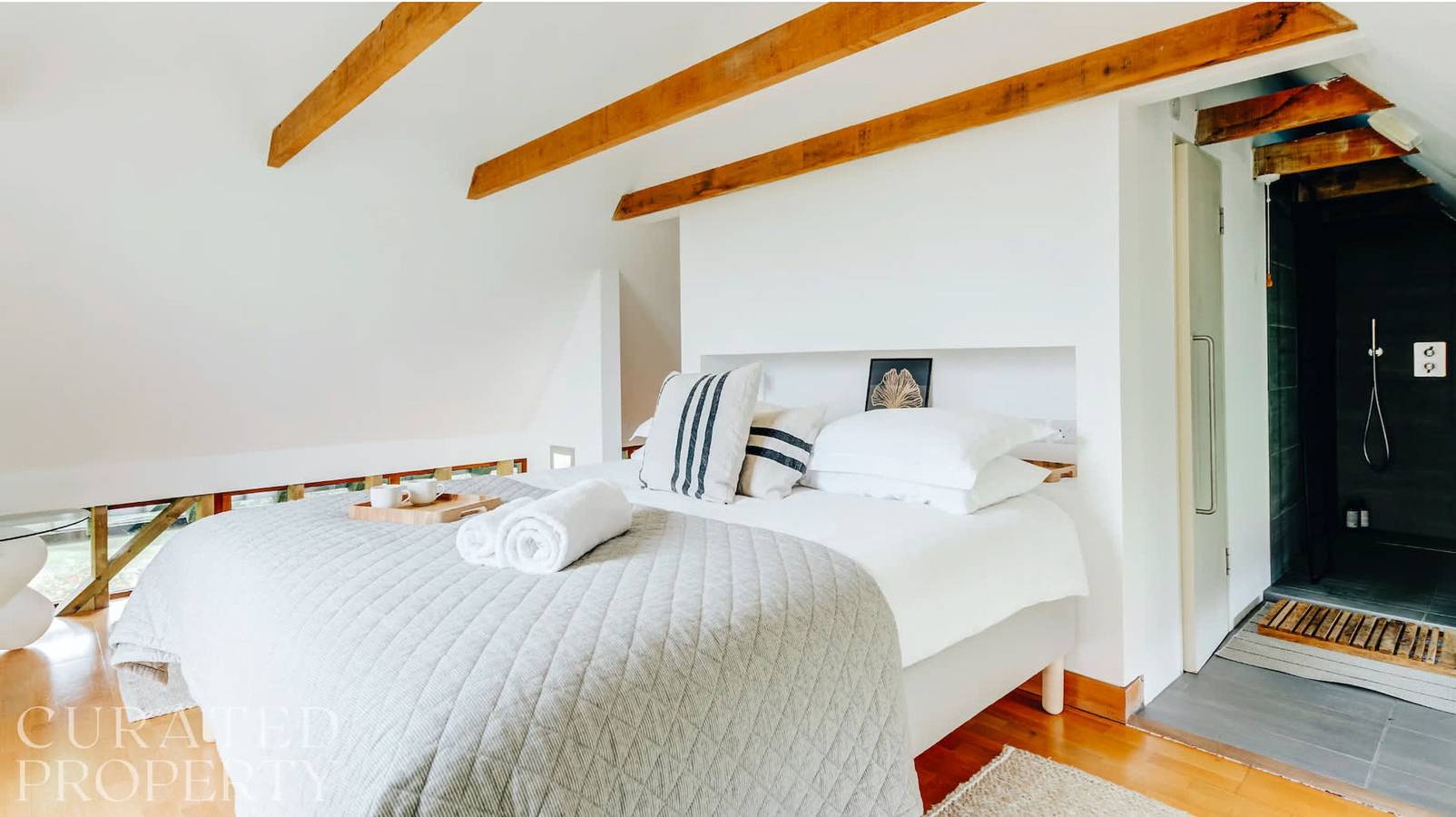 Entire apartment, Grand Suffolk Barn Conversion in Suffolk