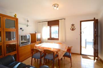 Maison De Vacances pour 4 Personnes dans L'Escala, Costa Brava, Photo 1