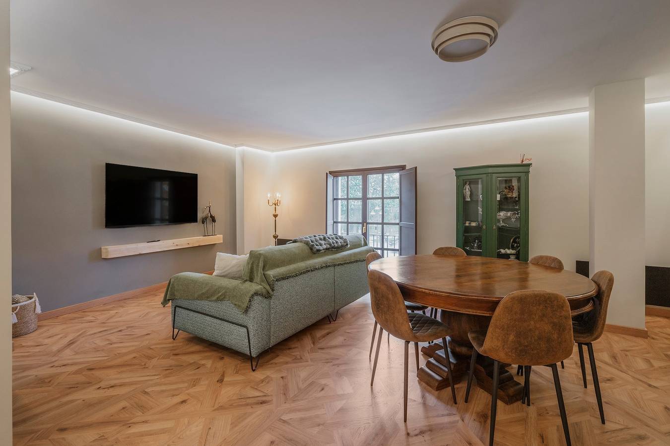 Apartamento entero, Apartamento 'Centro Burgos Real Consulado' con balcón y Wi-Fi in Burgos, Provincia de Burgos