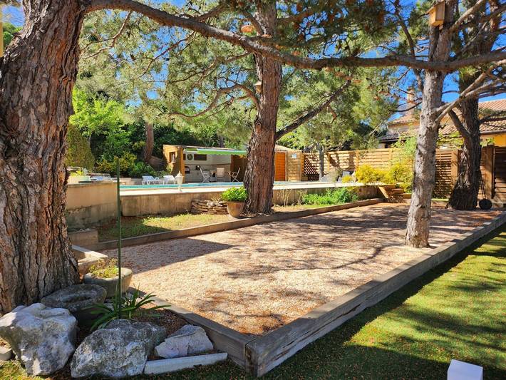 Chambre d’hôte pour 2 personnes, avec jardin ainsi que piscine et jacuzzi dans le Vaucluse - 2