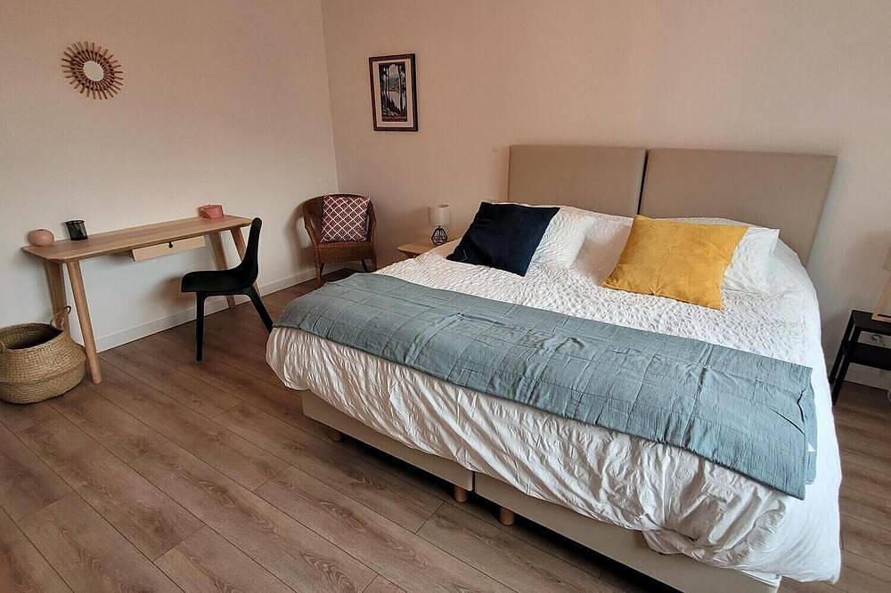 Entire apartment, Gite du Holzweg Les Herissons in Mittelbergheim, Sélestat-Erstein region