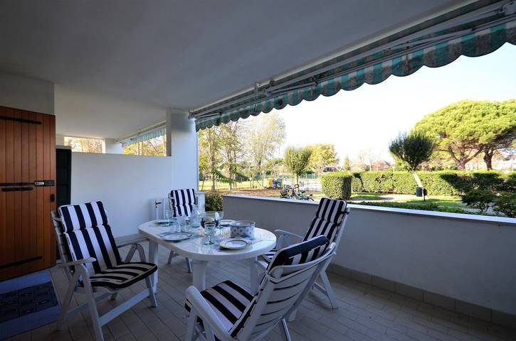 Ferieleilighet for 6 personer, med Balkong / Terrasse og Hage i tillegg til Utsikt i Bibione