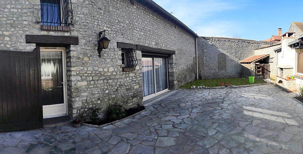 Le Blé Dort in Audeville, Région de Pithiviers