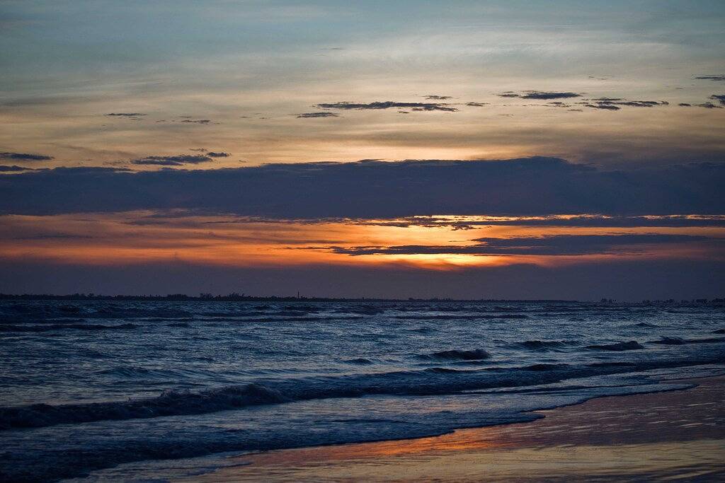 Ganze Wohnung, Ferienwohnung wenige Minuten vom Strand. Ruhige und zentrale Lage in Bellamar at Beachwalk, Iona
