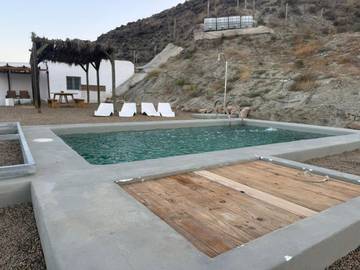 Chalet para 7 personas, con piscina además de jardín y vistas, Se admiten mascotas en Los Filabres-Tabernas