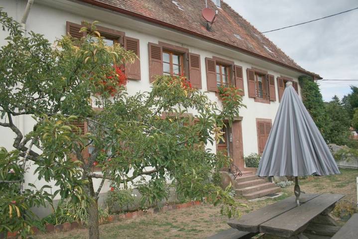 Appartement de vacances pour 5 personnes, avec vue et jardin