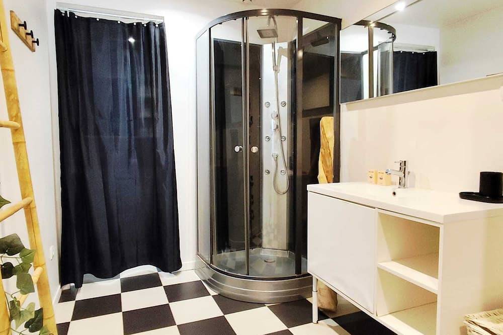 Ganze Wohnung, Modern Wifi Studio for 2 in Bègles in Bègles, Bordeaux und Umgebung
