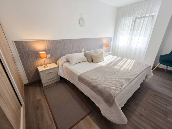 Apartamento entero, Apartamento espacioso con vistas al mar en O Grove, 110 m² in Praia de Rons (O Grove), O Grove