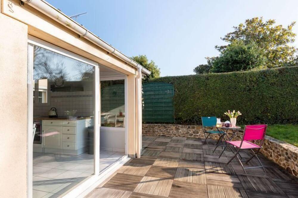 La peite maison by Interhome in Gouville-sur-Mer, Coutances y alrededores