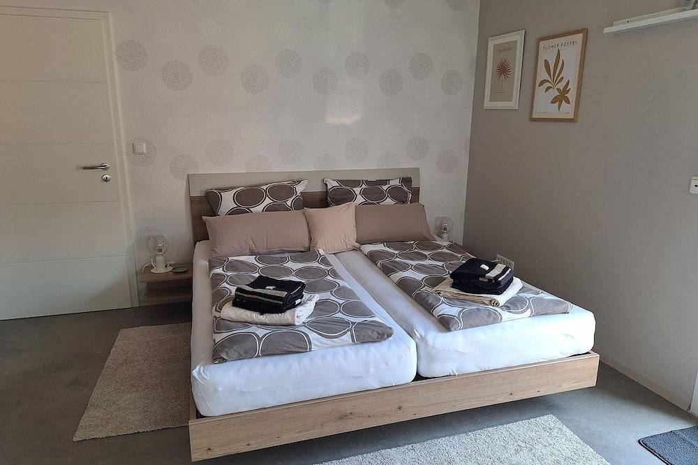 Ganze Wohnung, Komplett eingerichtete 65qm im schönen Ahrtal. in Ahrweiler, Bad Neuenahr