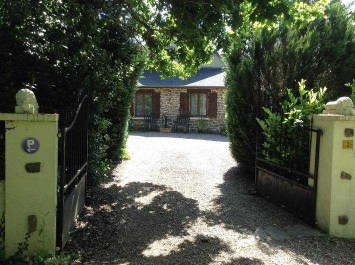 Chambre d’hôte pour 2 personnes, avec Terrasse ainsi que Jardin et Vue